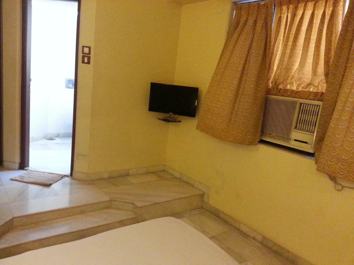 Hotel Ashray International, Sion - Near Bkc Mumbai Oda fotoğraf